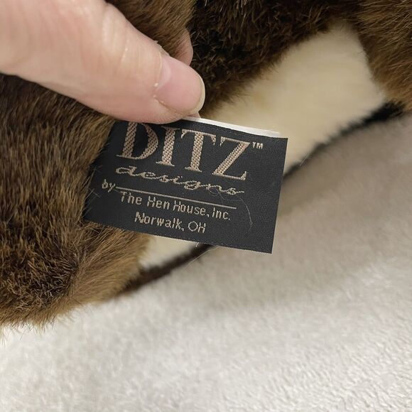 Ditz Designs Large Sitting Laying Whitetail Deer Plush Stuffed Animal Brown - Picture 4 of 10